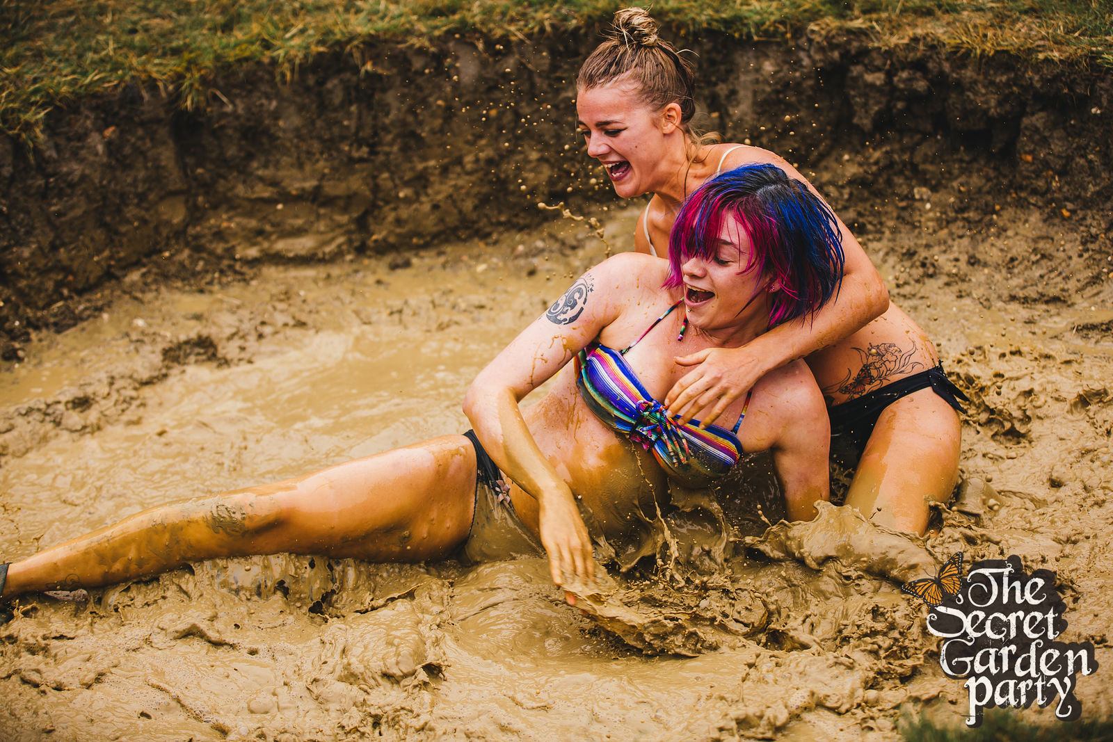 Secret Garden Party 2015 Mud Wrestling People.