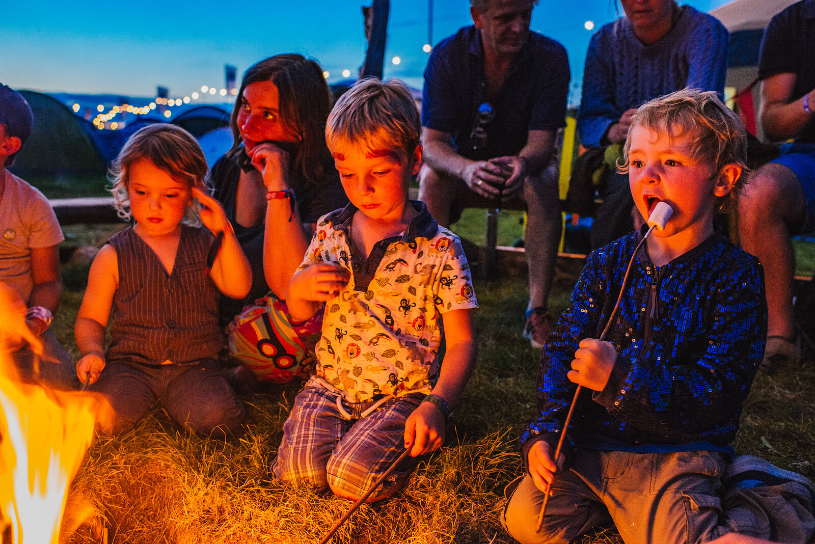 Campfire singing with  Simon Allen