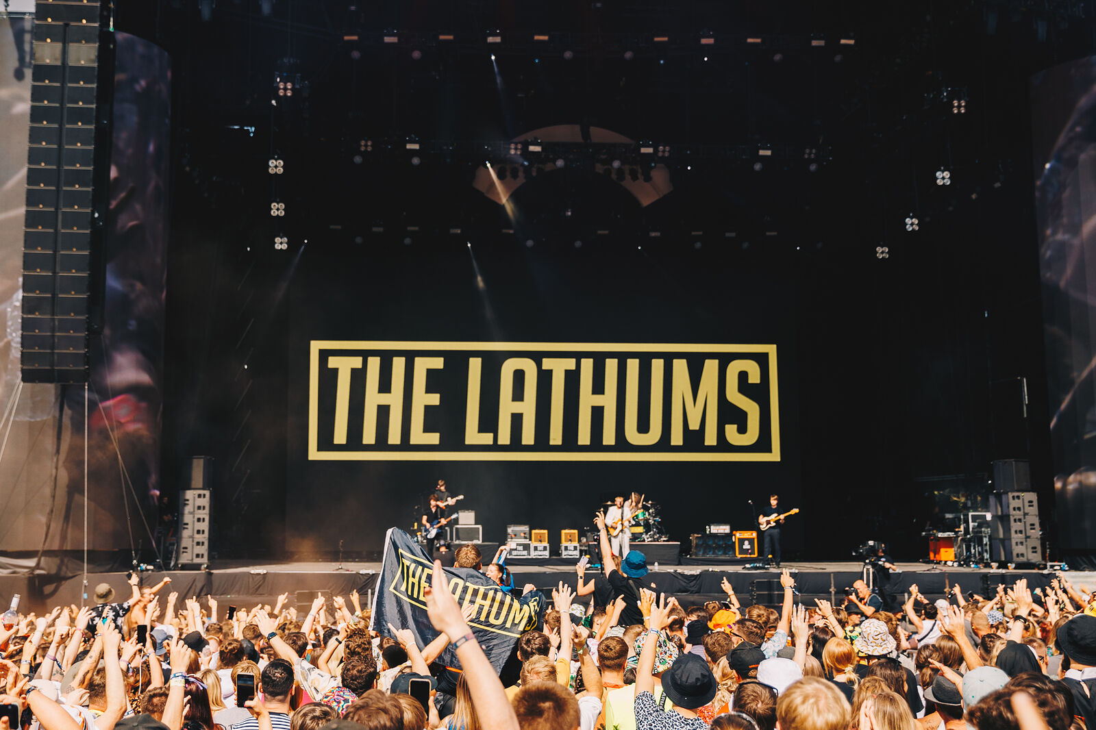 Lathums