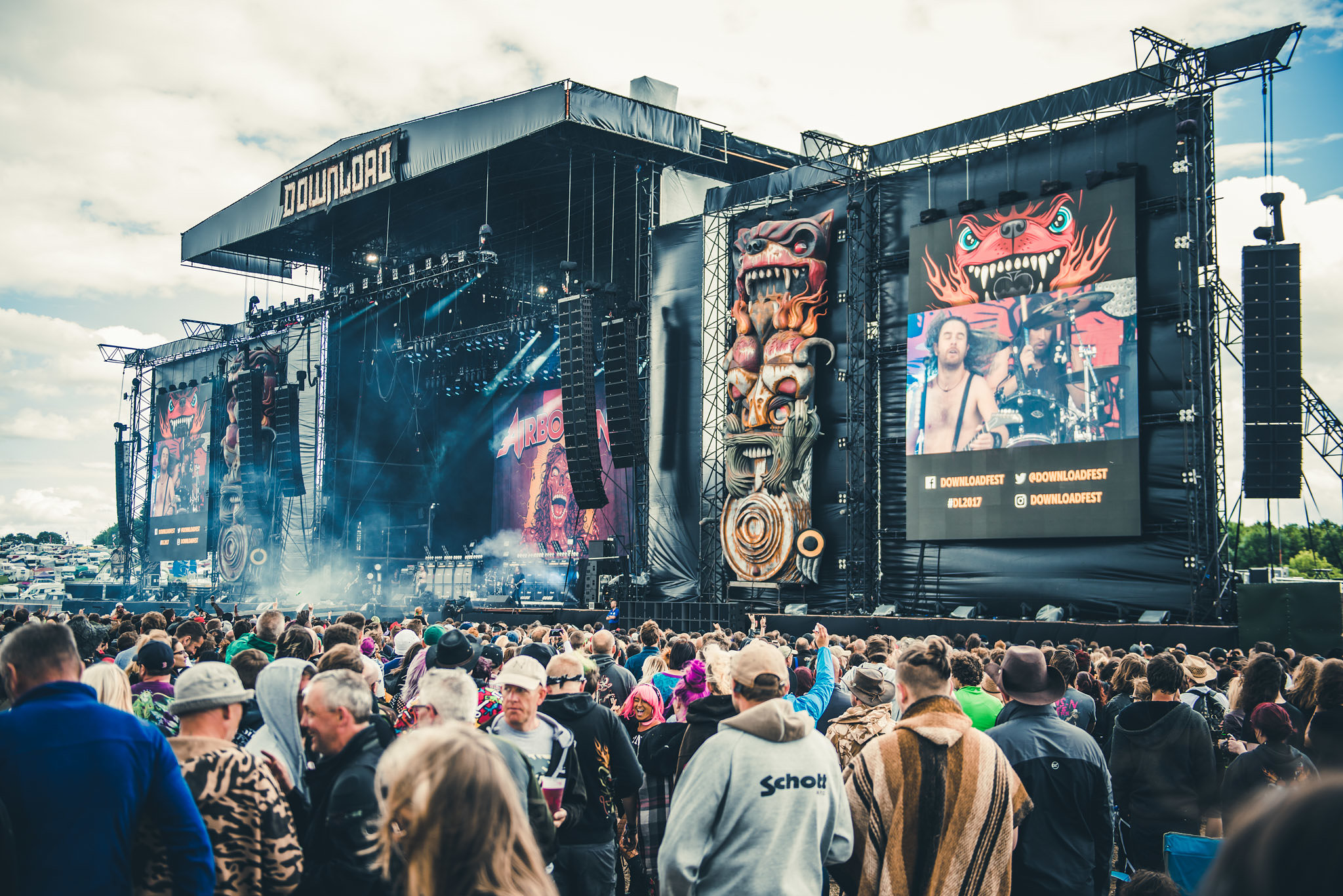 travel to download festival